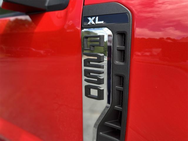 new 2025 Ford F-250 car, priced at $55,580