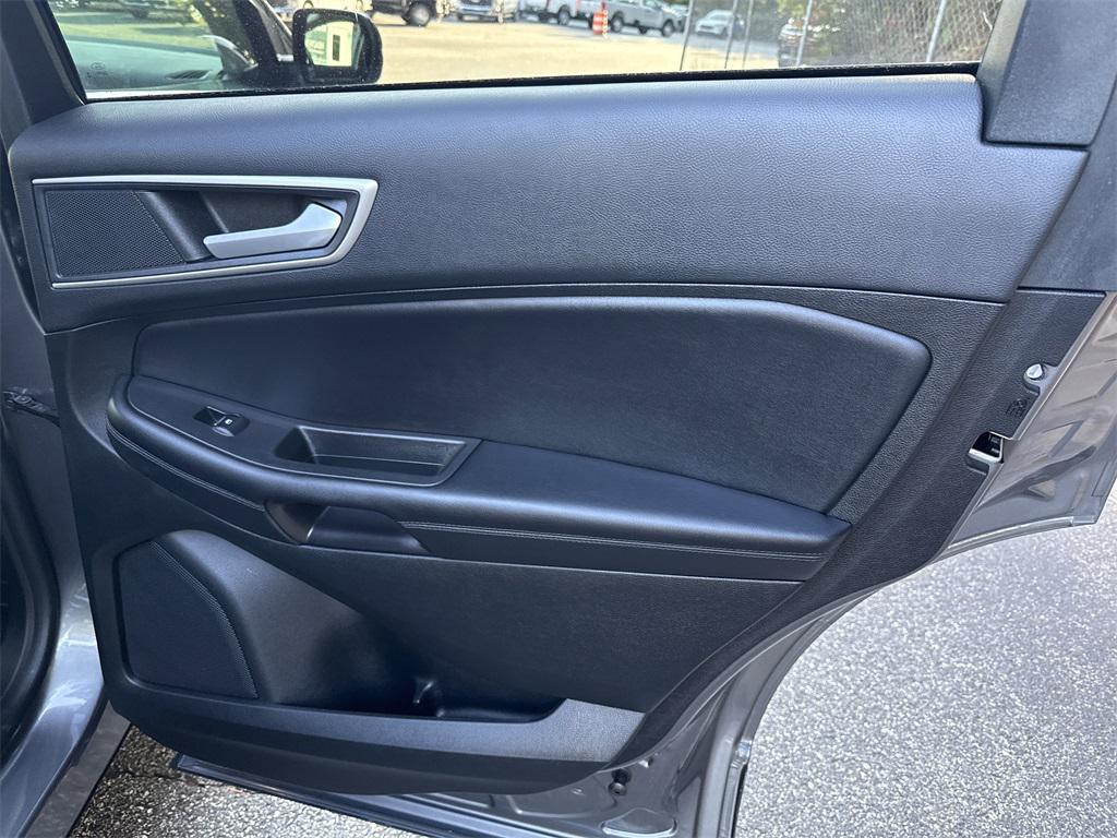 used 2024 Ford Edge car, priced at $25,998