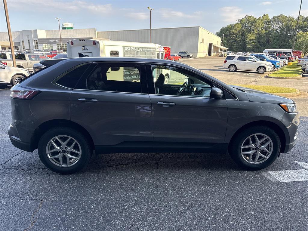used 2024 Ford Edge car, priced at $25,998
