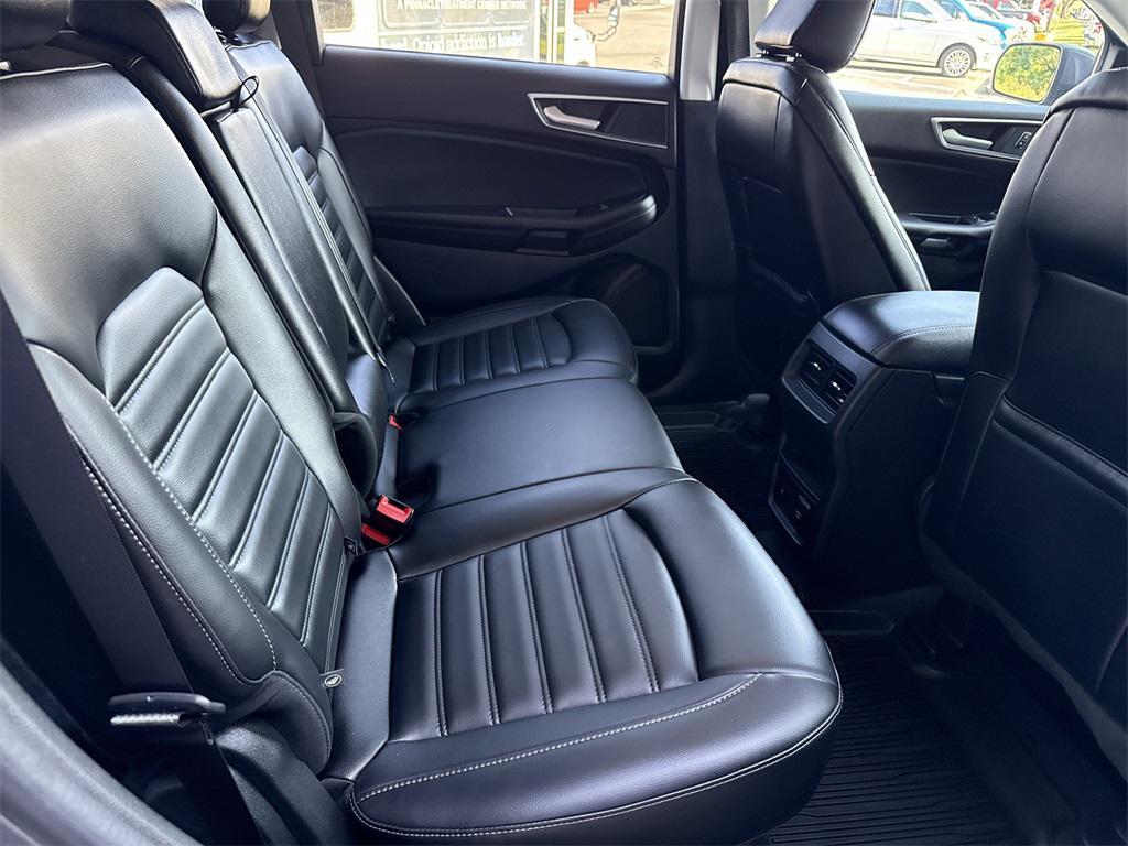 used 2024 Ford Edge car, priced at $25,998