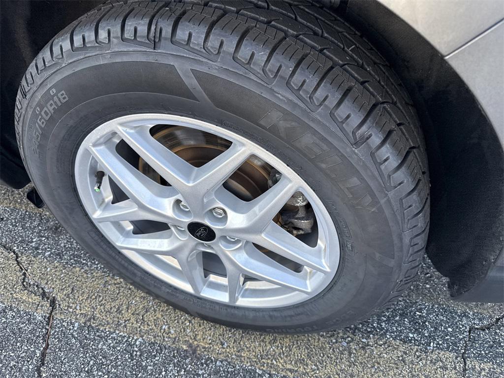 used 2024 Ford Edge car, priced at $25,998