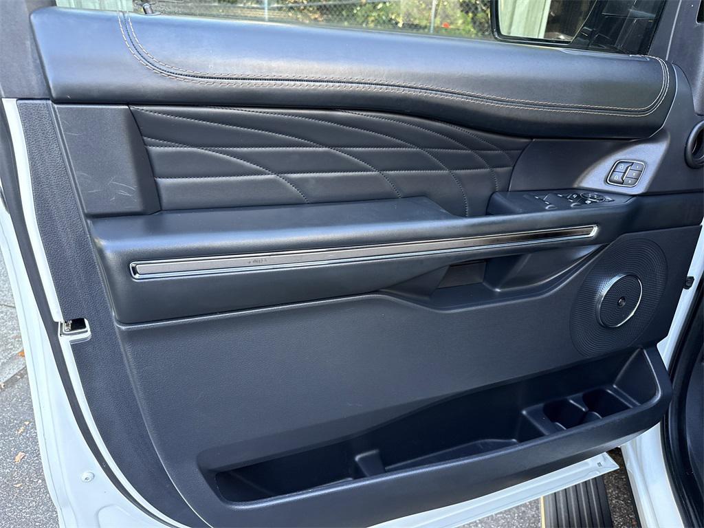 used 2023 Ford Expedition car, priced at $60,700