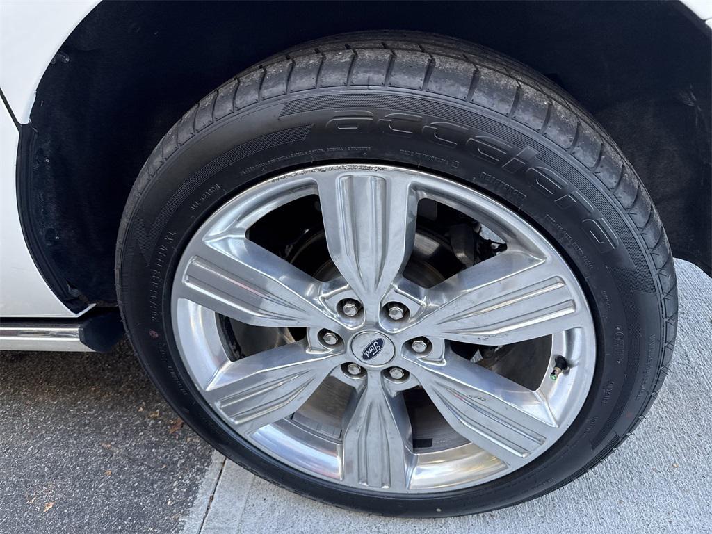 used 2023 Ford Expedition car, priced at $60,700