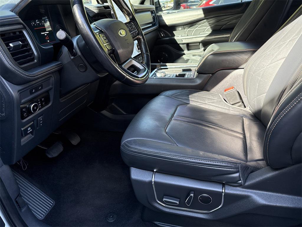used 2023 Ford Expedition car, priced at $60,700