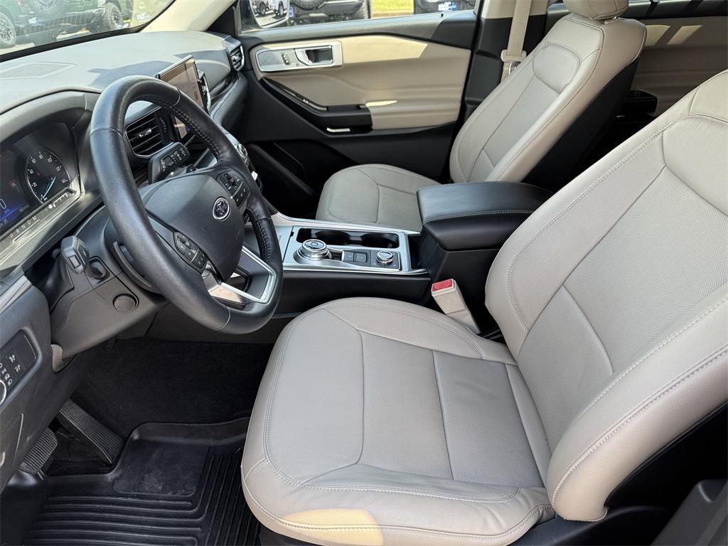used 2020 Ford Explorer car, priced at $27,900