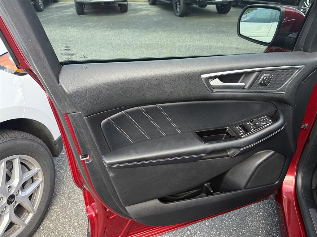 used 2018 Ford Edge car, priced at $17,750