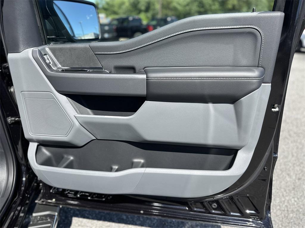 new 2025 Ford F-150 car, priced at $54,865