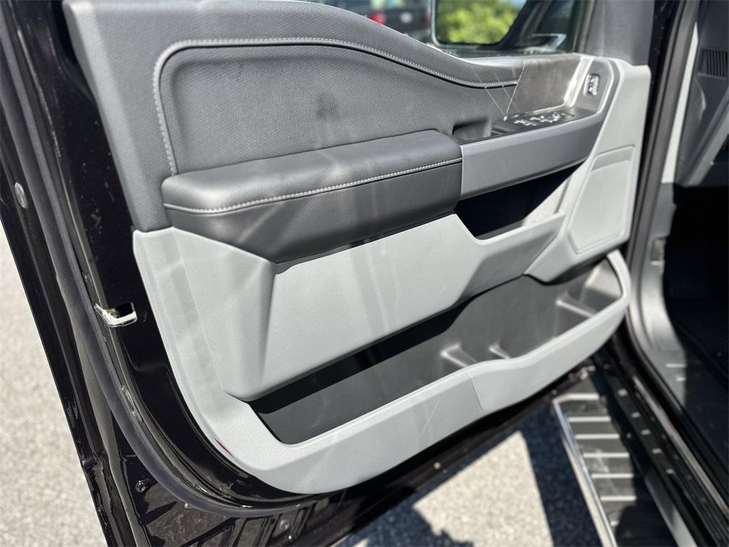 new 2025 Ford F-150 car, priced at $54,865