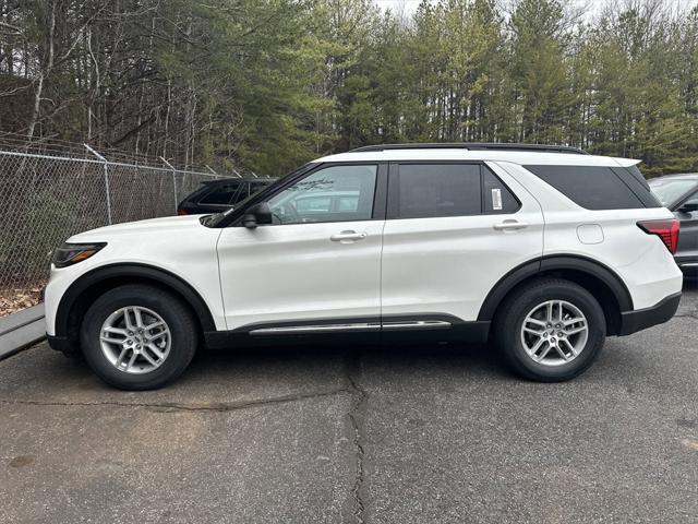 new 2025 Ford Explorer car, priced at $41,605