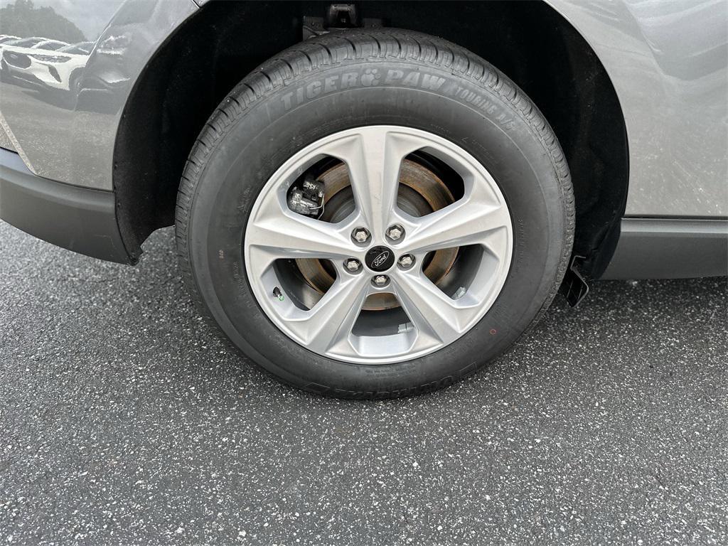 used 2024 Ford Edge car, priced at $24,928