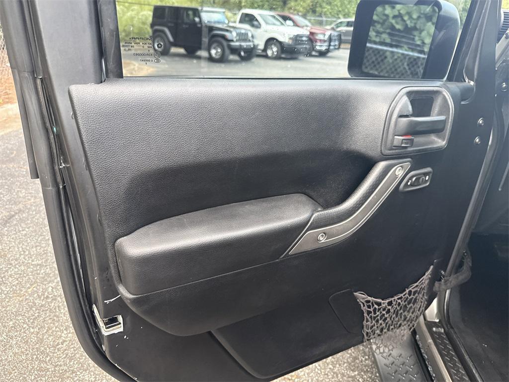 used 2013 Jeep Wrangler Unlimited car, priced at $15,750