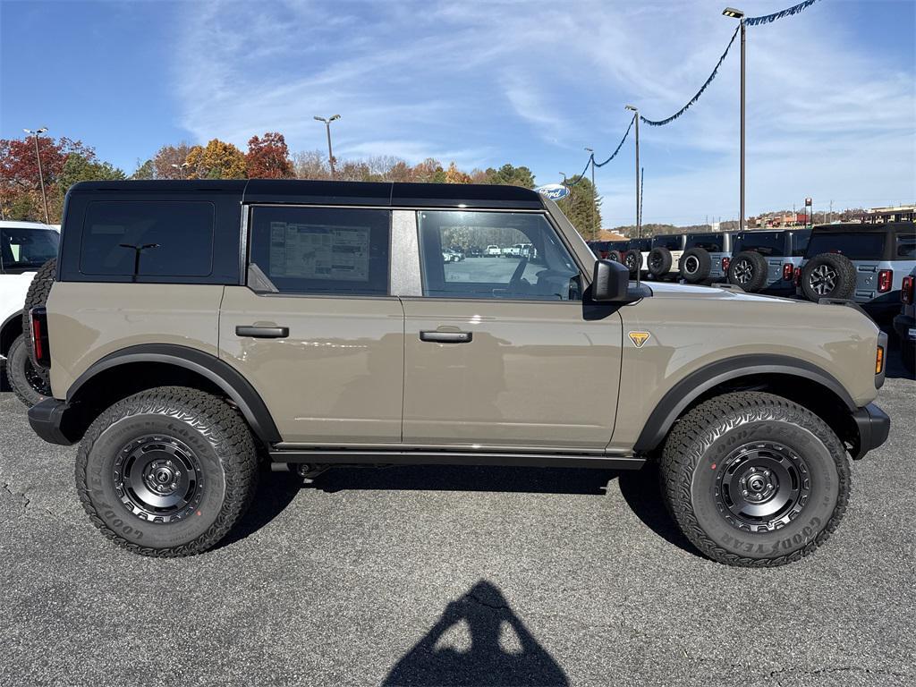 new 2025 Ford Bronco car, priced at $57,525