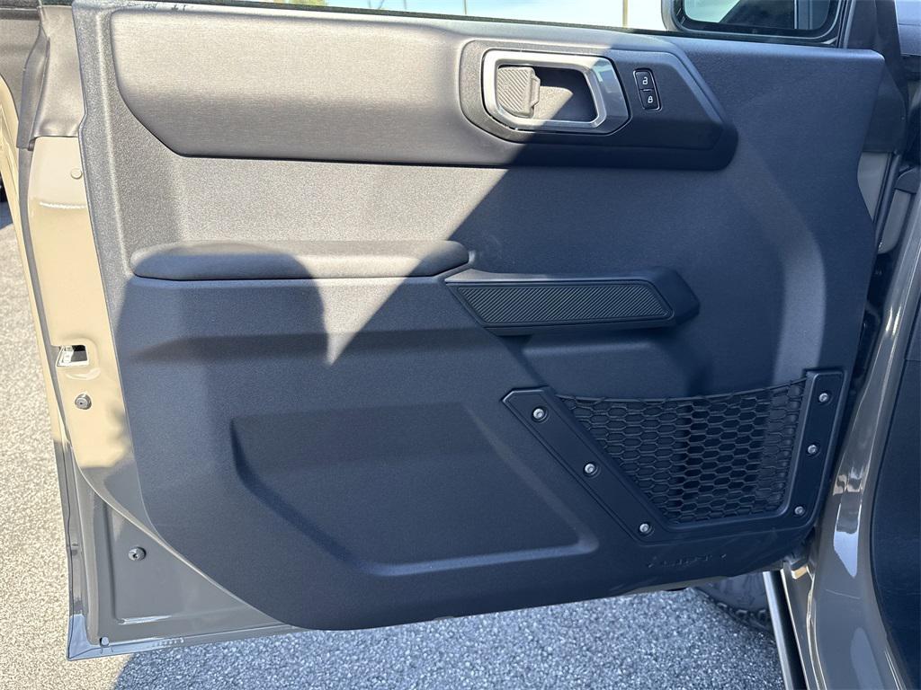 new 2025 Ford Bronco car, priced at $57,525