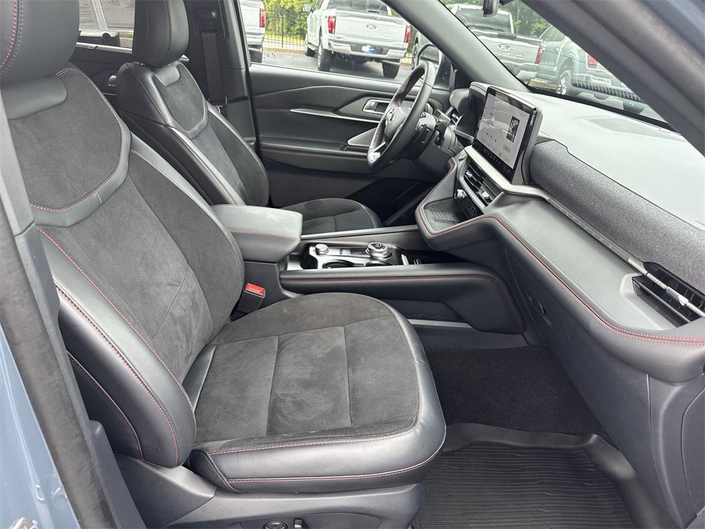 used 2025 Ford Explorer car, priced at $52,498