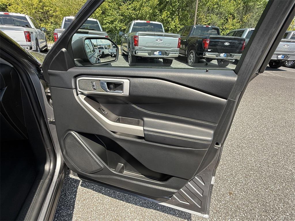 used 2022 Ford Explorer car, priced at $29,750