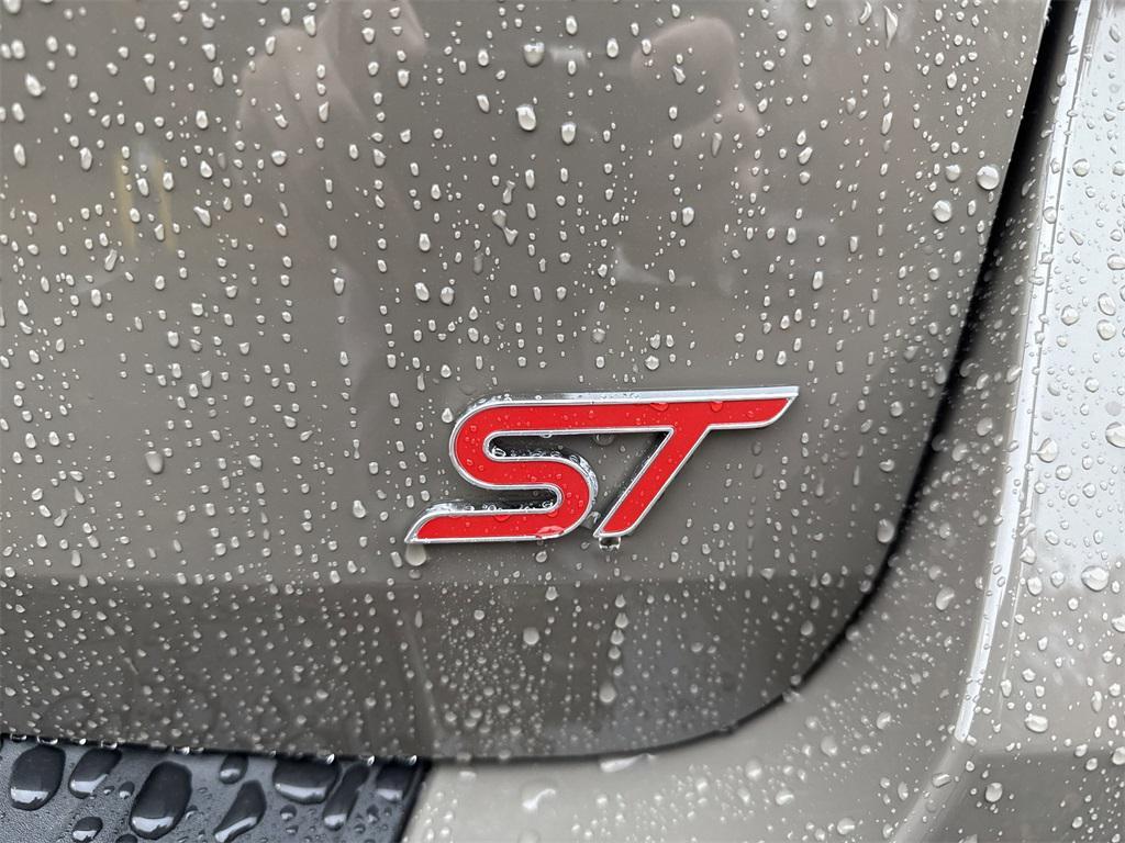 new 2026 Ford Explorer car, priced at $63,870