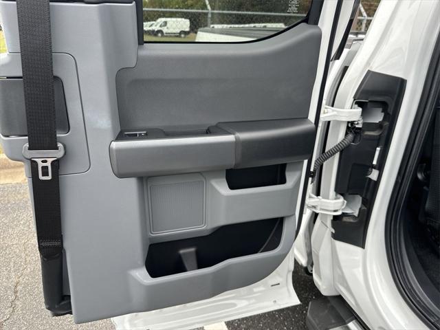 new 2024 Ford F-150 car, priced at $41,405
