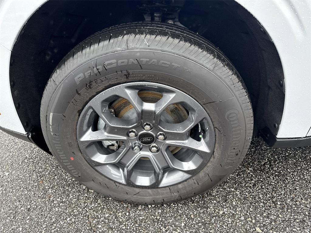 new 2025 Ford Maverick car, priced at $34,765