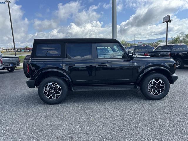 new 2025 Ford Bronco car, priced at $51,965