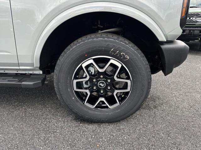 new 2024 Ford Bronco car, priced at $51,115