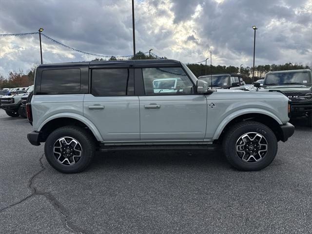 new 2024 Ford Bronco car, priced at $51,115