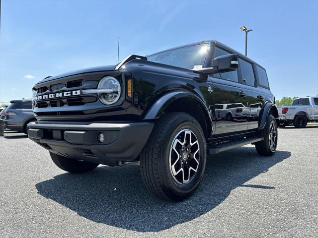 new 2024 Ford Bronco car, priced at $51,820