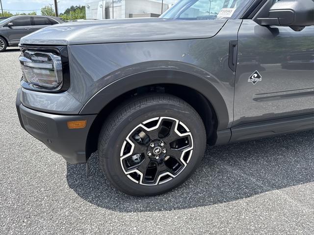 new 2025 Ford Bronco Sport car, priced at $38,080