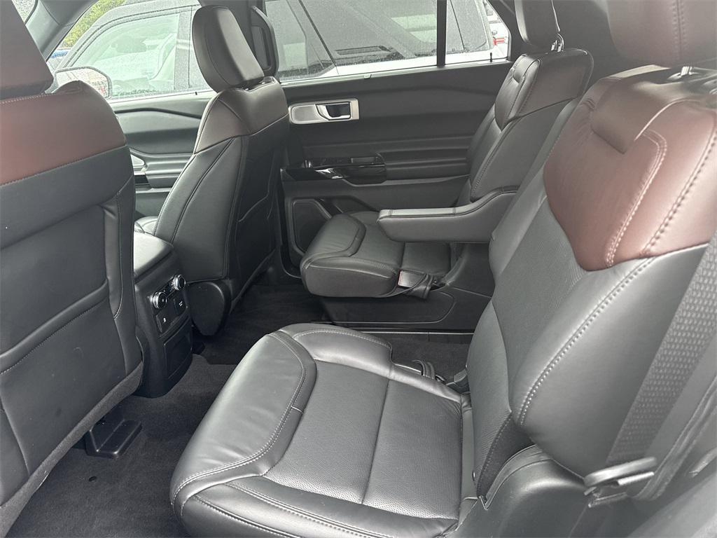 used 2022 Ford Explorer car, priced at $39,998