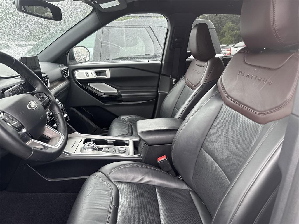 used 2022 Ford Explorer car, priced at $39,998