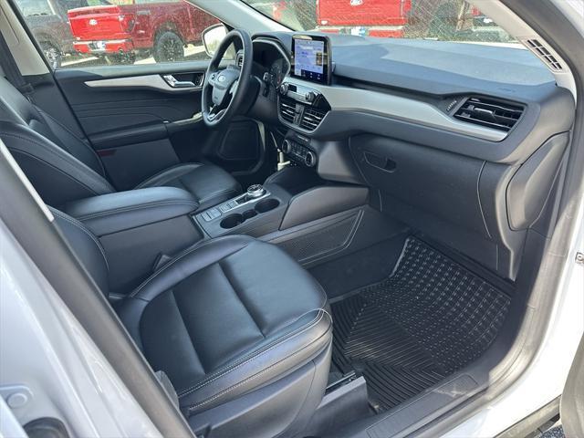 used 2022 Ford Escape car, priced at $21,994