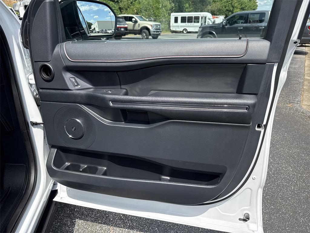 used 2022 Ford Expedition car, priced at $44,998