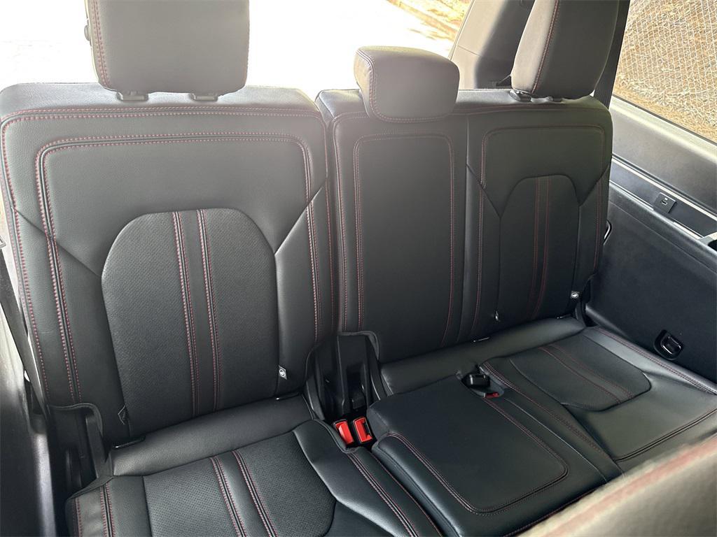 used 2022 Ford Expedition car, priced at $44,998