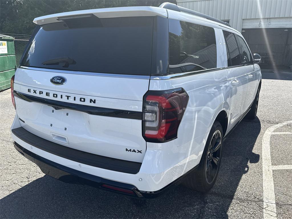 used 2022 Ford Expedition car, priced at $47,750