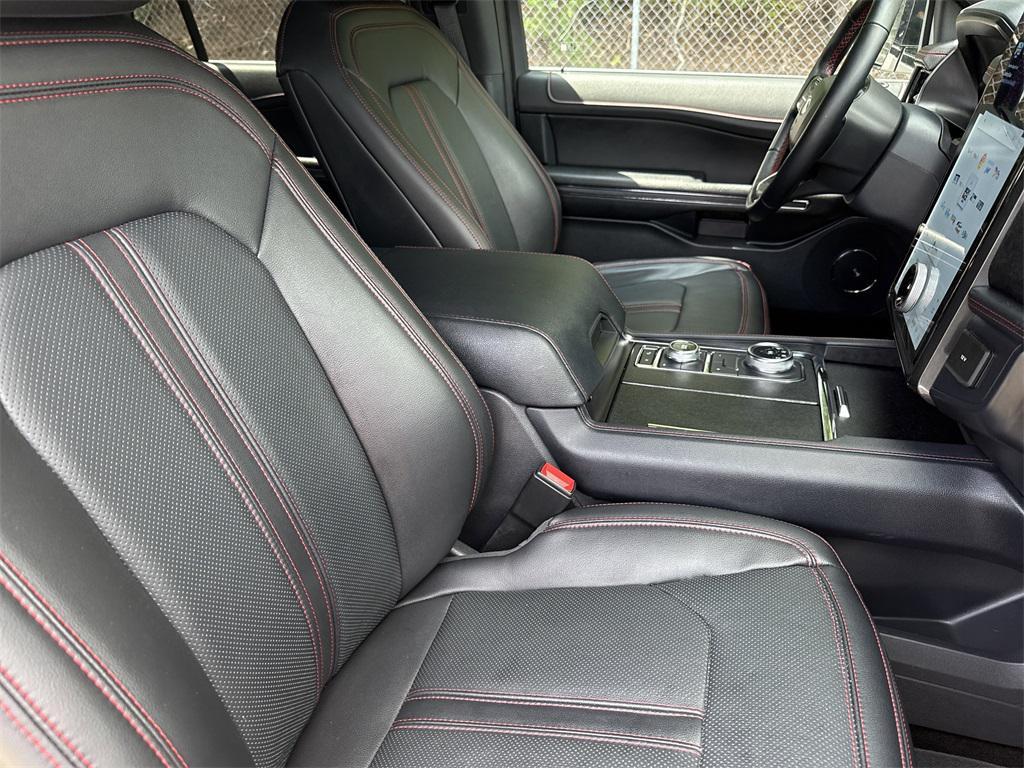 used 2022 Ford Expedition car, priced at $44,998