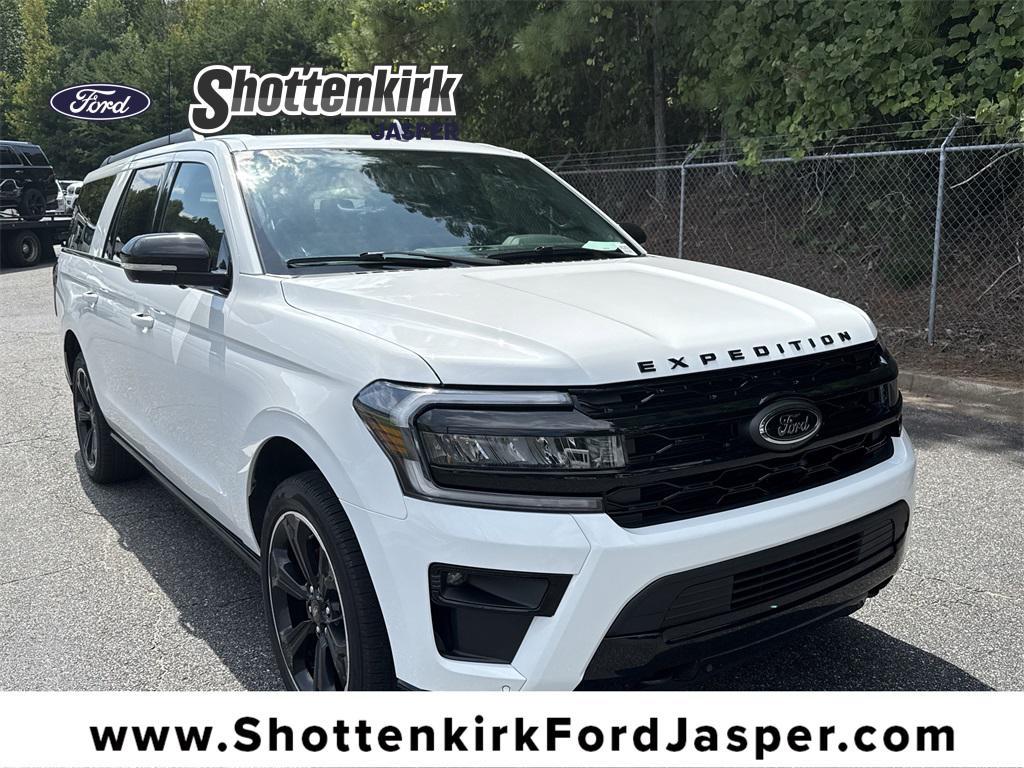 used 2022 Ford Expedition car, priced at $44,998