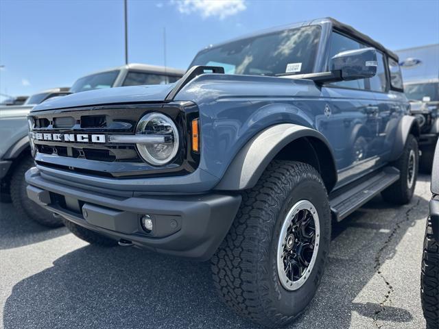 new 2025 Ford Bronco car, priced at $60,260