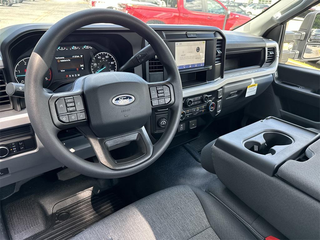 new 2025 Ford F-350 car, priced at $55,100