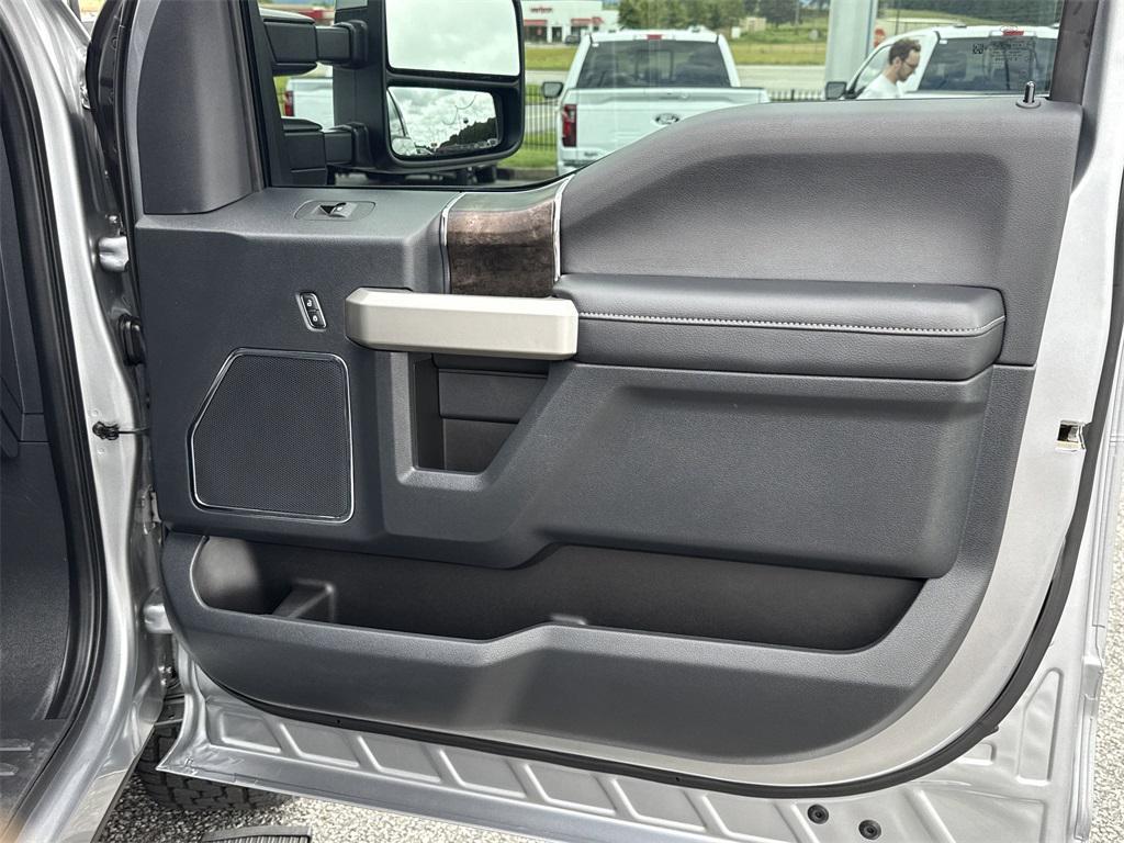 used 2022 Ford F-250 car, priced at $57,750