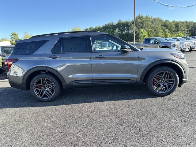 new 2025 Ford Explorer car, priced at $52,335
