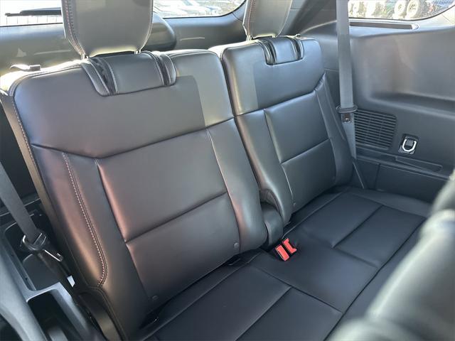 new 2025 Ford Explorer car, priced at $52,335