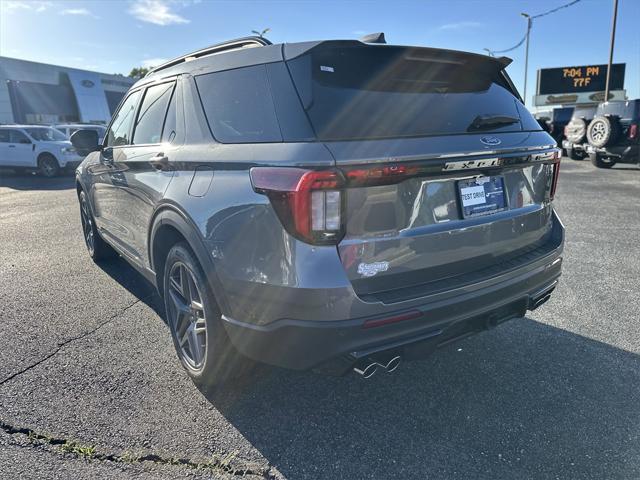 new 2025 Ford Explorer car, priced at $52,335