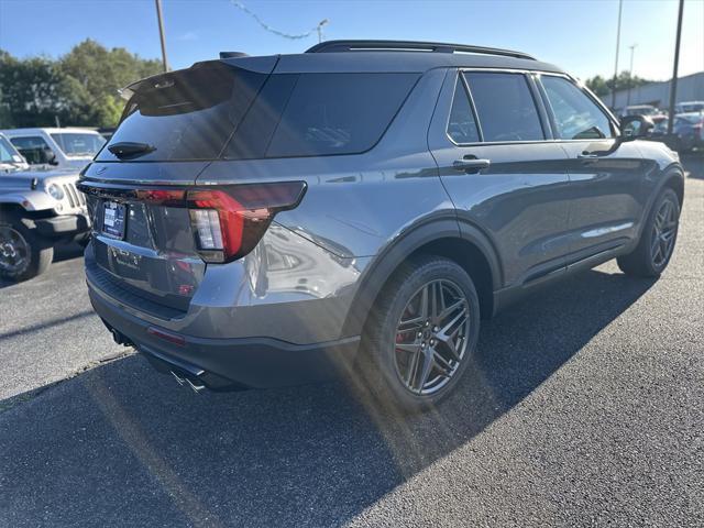 new 2025 Ford Explorer car, priced at $52,335