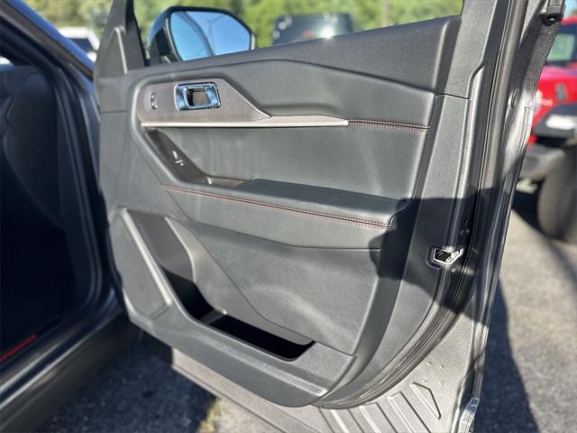 new 2025 Ford Explorer car, priced at $52,335