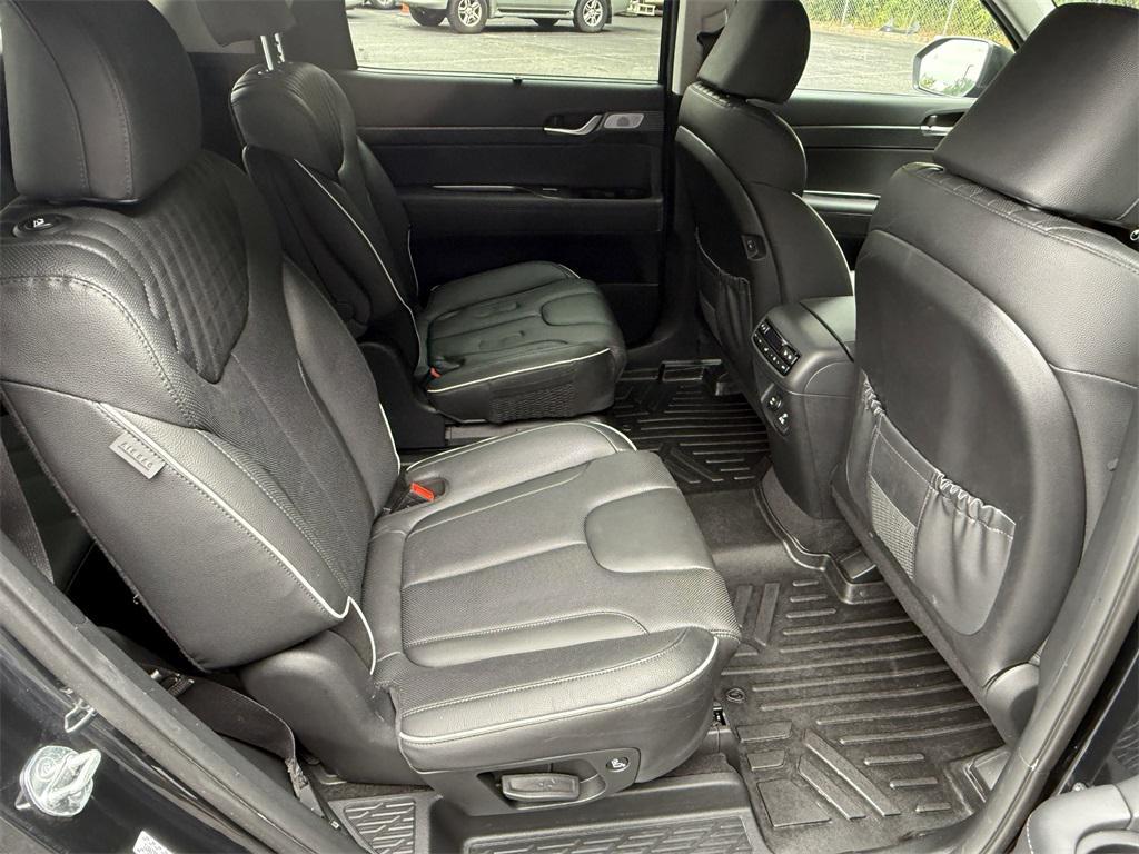 used 2023 Hyundai Palisade car, priced at $35,350