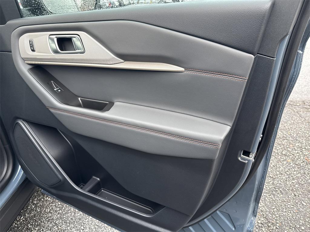 new 2026 Ford Explorer car, priced at $48,560