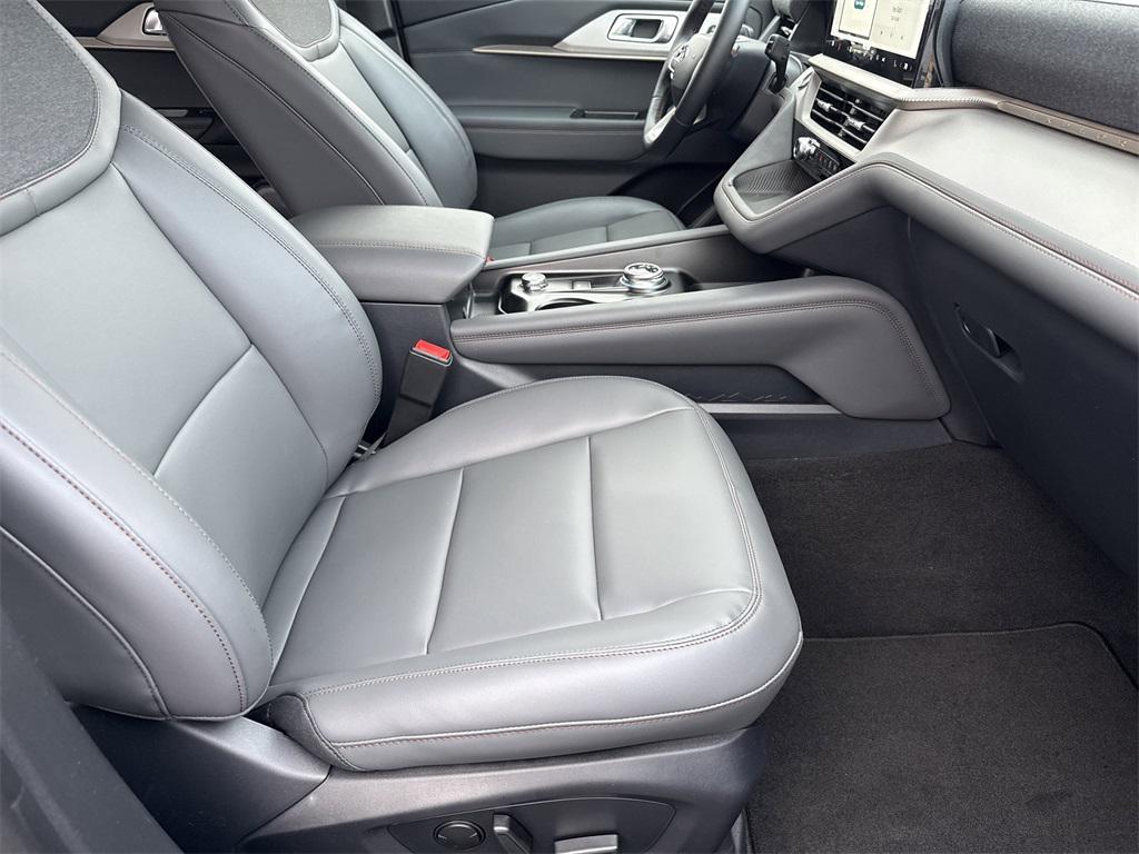 new 2026 Ford Explorer car, priced at $48,560