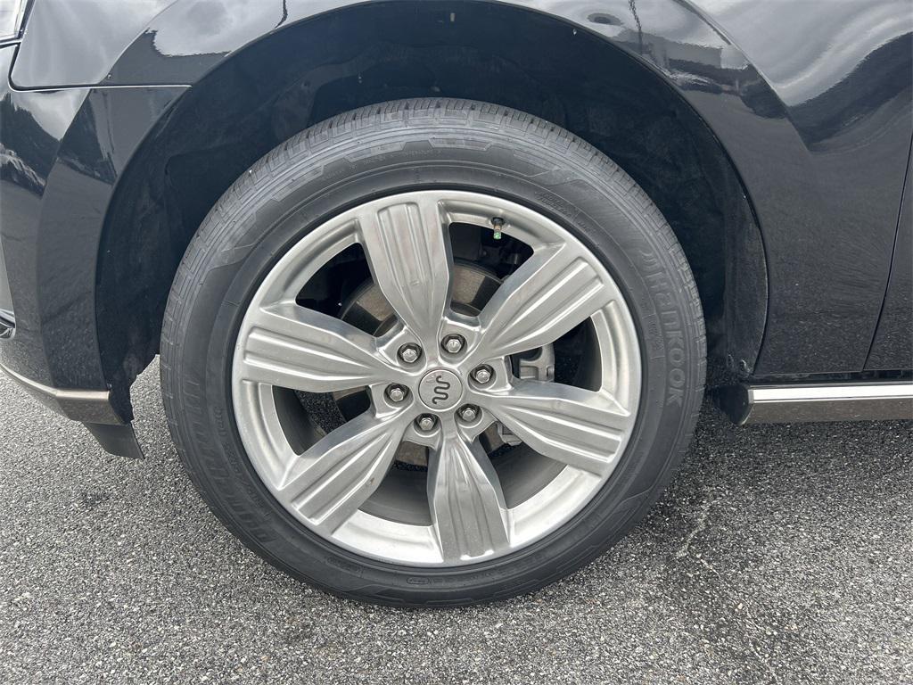 used 2022 Ford Expedition car, priced at $56,998