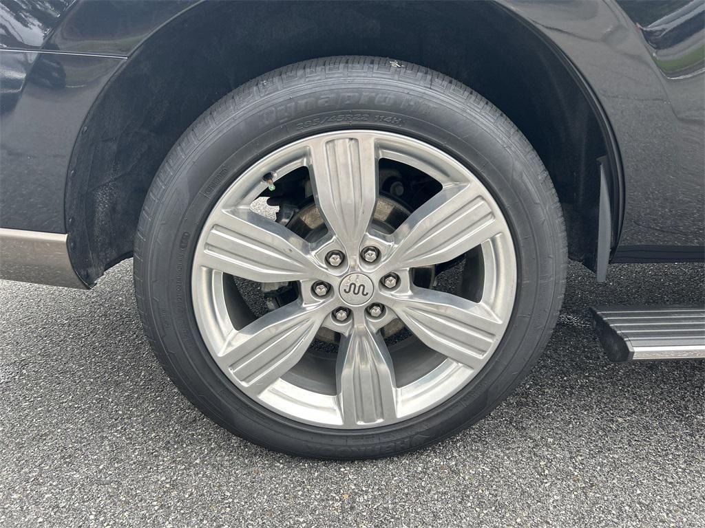 used 2022 Ford Expedition car, priced at $56,998