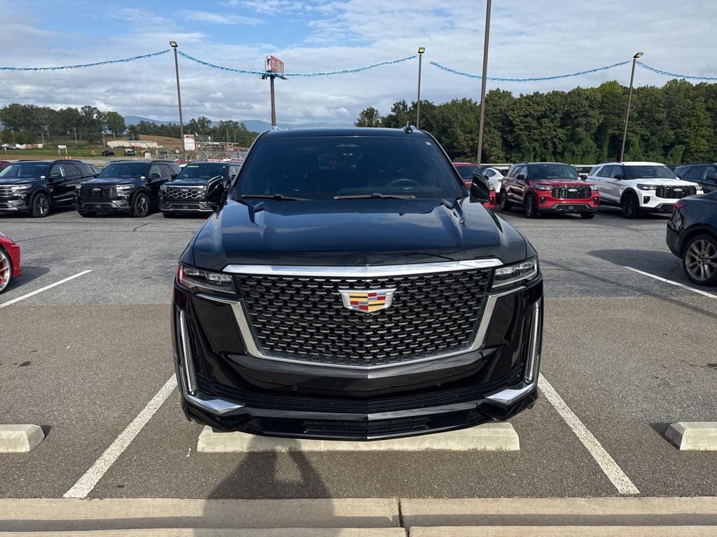 used 2023 Cadillac Escalade car, priced at $69,998