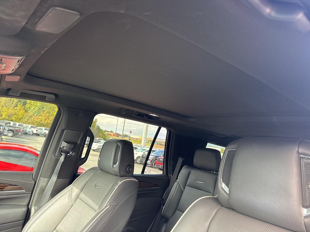 used 2023 Cadillac Escalade car, priced at $69,998